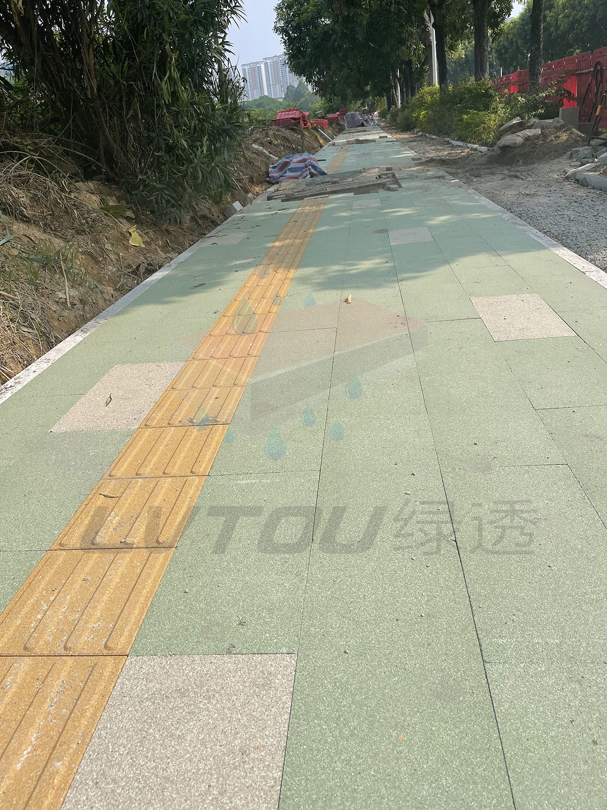 深圳光明凤归路